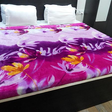Asian Suites Tulsi Aura Navi Mumbai Extérieur photo